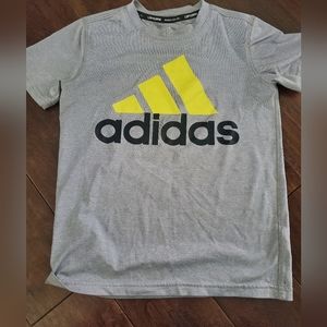 Adidas dri fit climate control shirt size small fits boys size 7